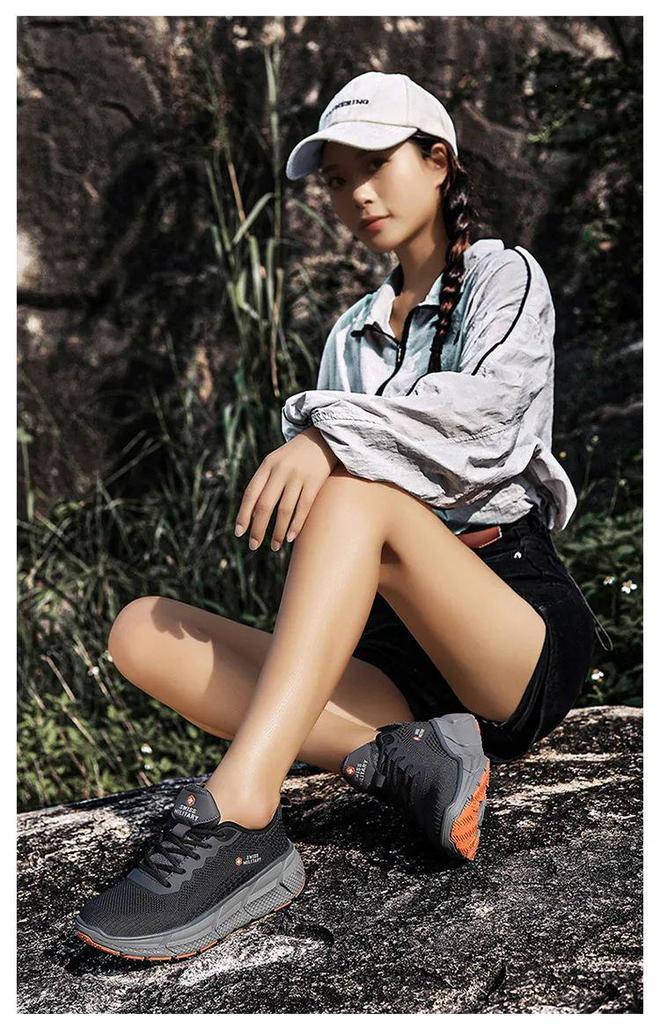藏情侣运动鞋推荐！性价比绝了户外通勤两不误！九游会·j9网站踢走班味放肆去野春夏户外宝(图3)